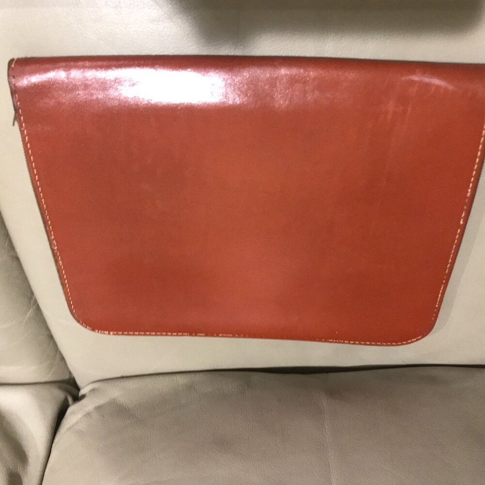VINTAGE LEATHER ORGANIZER (PREOWNED)
